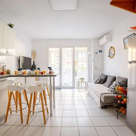 Maison De Acces Direct Aux Plages Semesterbostad