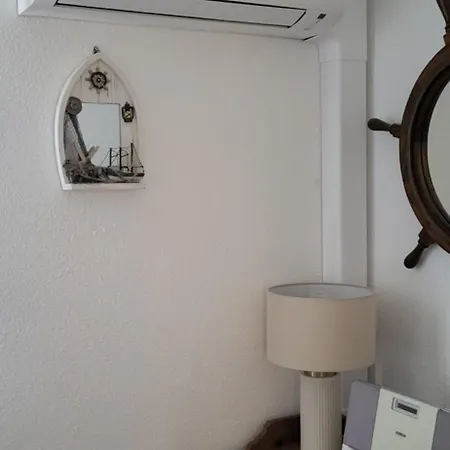 Semesterbostad Maison De Acces Direct Aux Plages