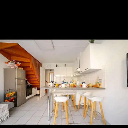 Holiday home Mazet Climatise Rdj Plages Parking Wifi Gratuit