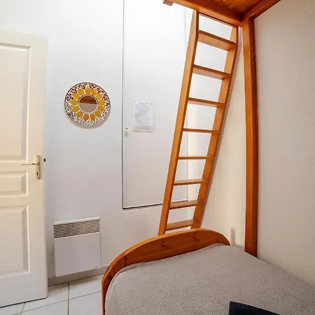 Casa de Férias Maison De Acces Direct Aux Plages La Londe-les-Maures