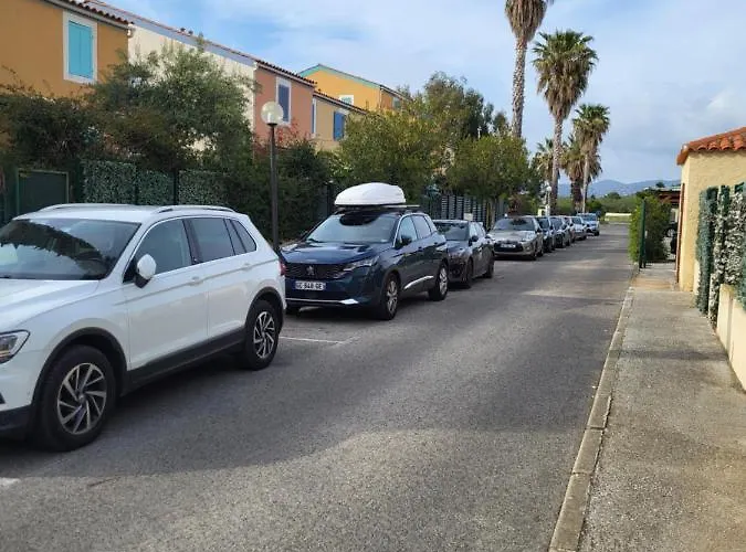 Maison De Acces Direct Aux Plages La Londe-les-Maures