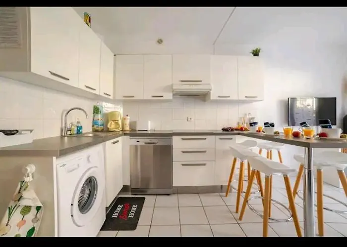 Maison De Acces Direct Aux Plages Holiday home