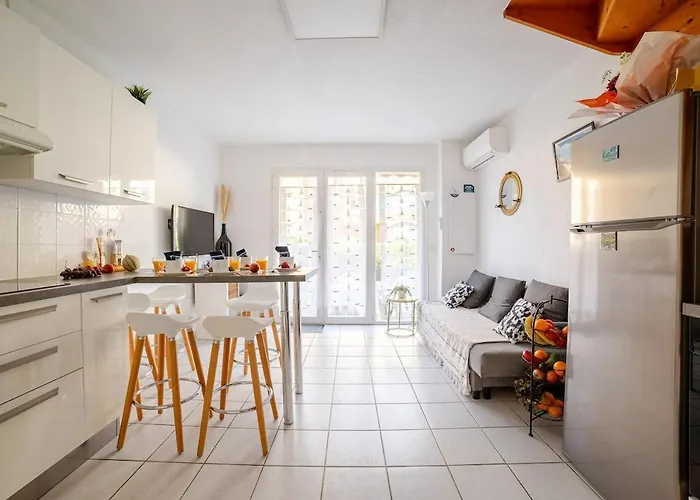 Maison De Acces Direct Aux Plages Holiday home